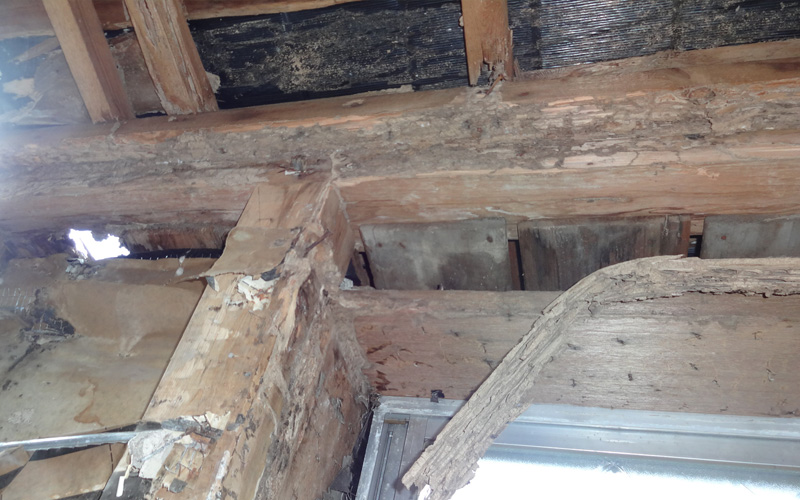 雨漏れイメージ