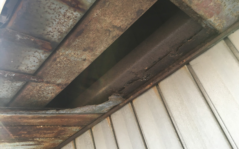 雨漏れイメージ